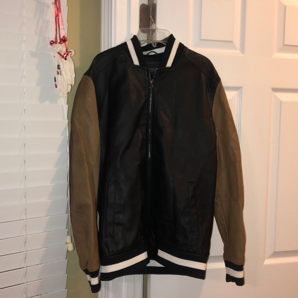 💋 Black and Brown leather jacket